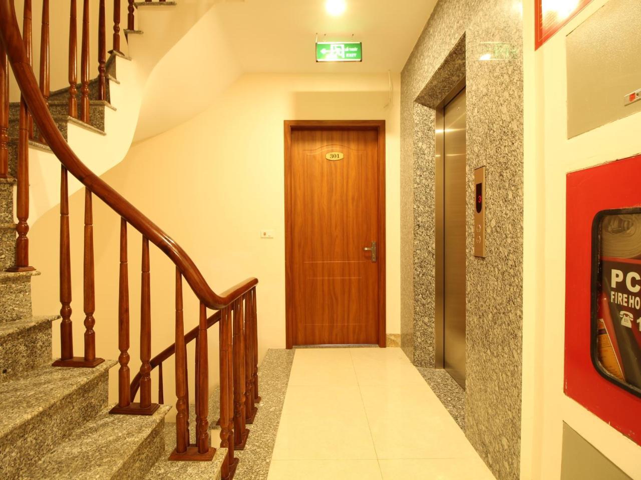 Palmo Hotel & Apartment 2 Hanoi Bagian luar foto